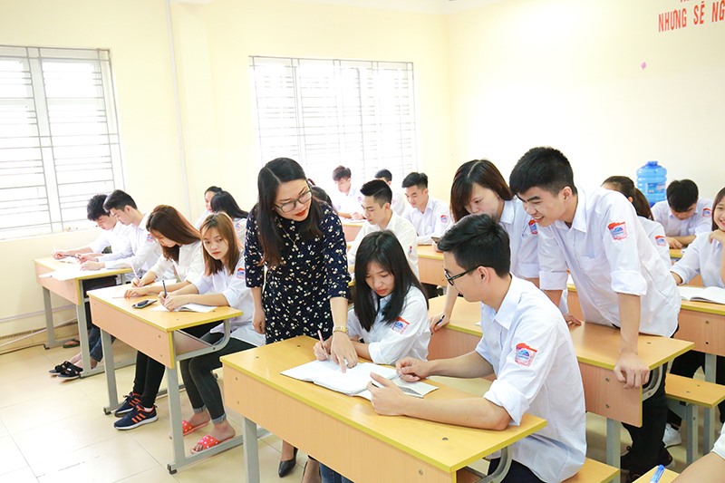 truong hoc khong phai la noi ban chu va mua chu