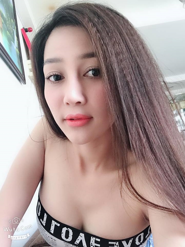 nhan sac nong bong cua me ruot con gai ho viet trung giau kin nhieu nam qua