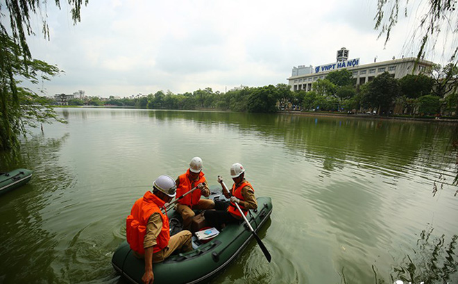 truy tim nguyen nhan tao xanh ho guom bat ngo bien mat