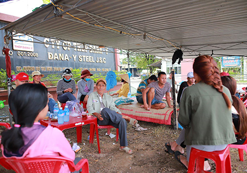 chu tich da nang keu kho xu ly hai nha may thep o nhiem