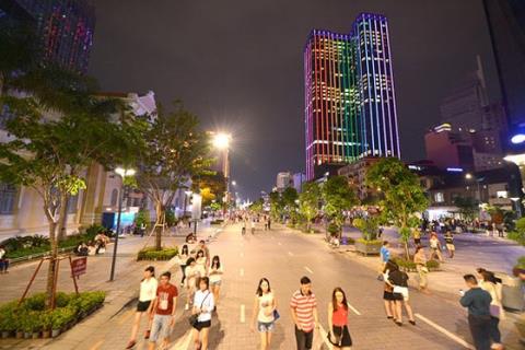 khoa duong nguyen hue thanh pho di bo vi dai gia