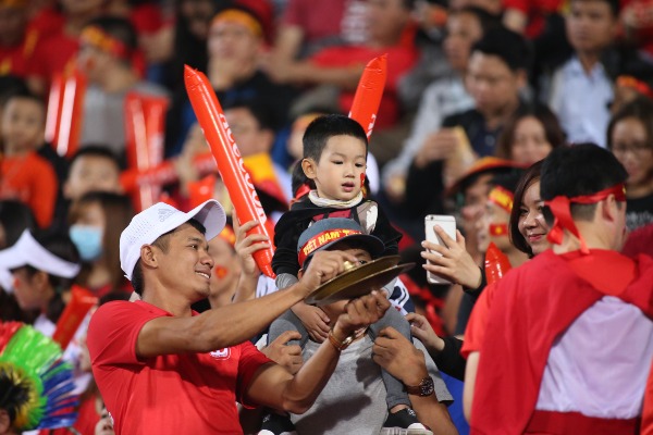 viet nam vao ban ket aff cup voi ngoi dau