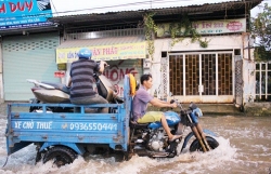 chat bao dong nghia khi nguoi sai gon trong bien nuoc trieu cuong