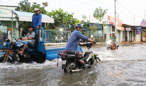 trieu cuong dang cao tren con duong ngap 20 ngaythang ba gac kiem tien trieu