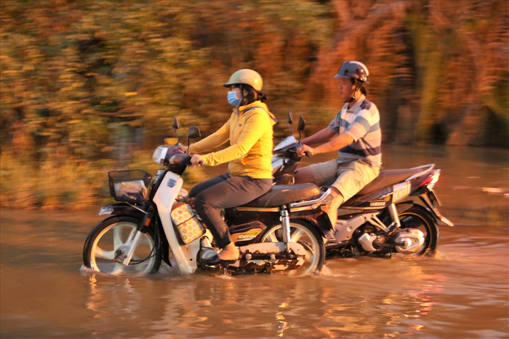 tphcm keu khong biet bao nhieu lan nguoi dan duong le van luong van khoc vi ngap