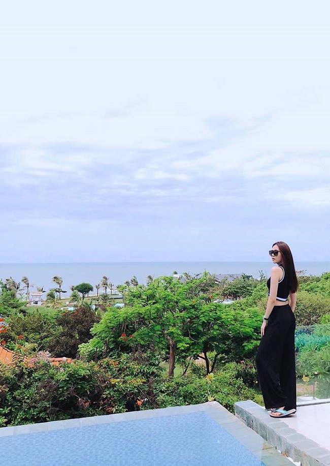 hot girl thoi tiet lay chong thieu gia ha noi bat ngo thanh btv thoi su vtv