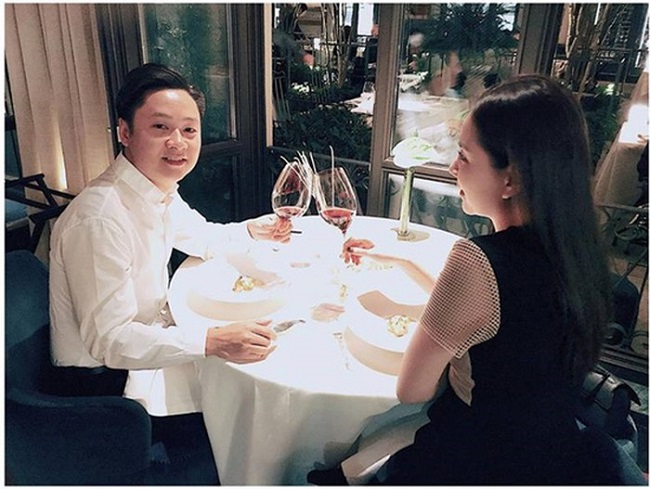 hot girl thoi tiet lay chong thieu gia ha noi bat ngo thanh btv thoi su vtv