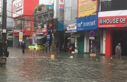 hinh anh tu te trong lu o da nang quang nam