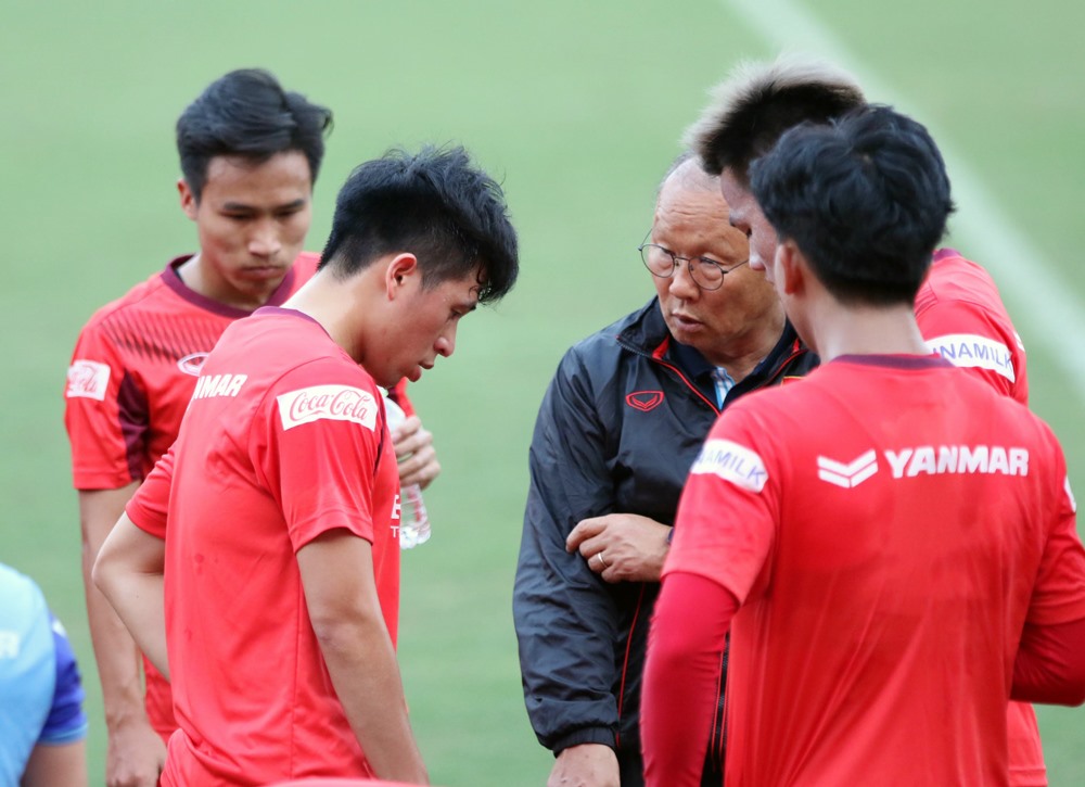 Huấn luyện viên Park Hang-seo đang hướng đến giải U23 Châu Á 2020. Ảnh: Hữu Phạm
