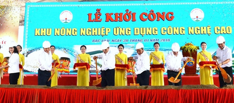 Khu nông nghiệp ứng dụng công nghệ cao Bạc Liêu có vốn đầu tư trên 3.200 tỉ đồng khởi công 2 năm, có 20 nhà đầu tư đăng ký nhưng đến nay vẫn chưa giao đất cho nhà đầu tư nào. Ảnh: Nhật Hồ