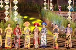 Áo dài Huế đi tìm thuở vàng son quá khứ