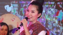 Xem sinh viên Lào hát, đọc thơ bằng tiếng Việt như gió