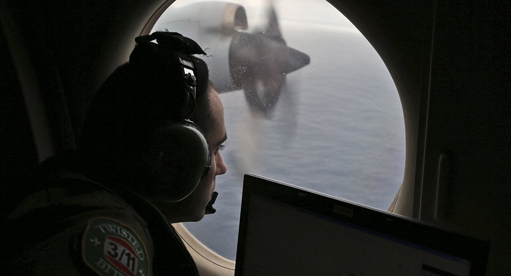 Tìm kiếm MH370 hồi năm 2014. Ảnh: AP