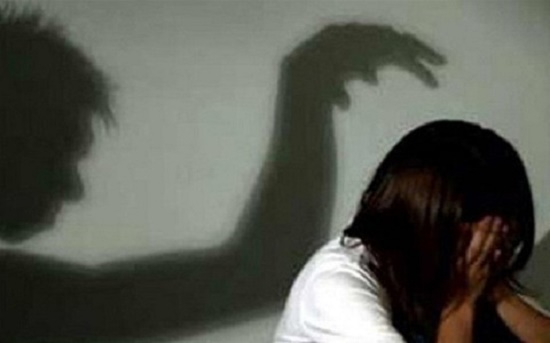 Tin tức pháp luật mới nhất ngày 16/12/2019: Đối tượng móc túi trên phố đi bộ Hà Nội sa lưới