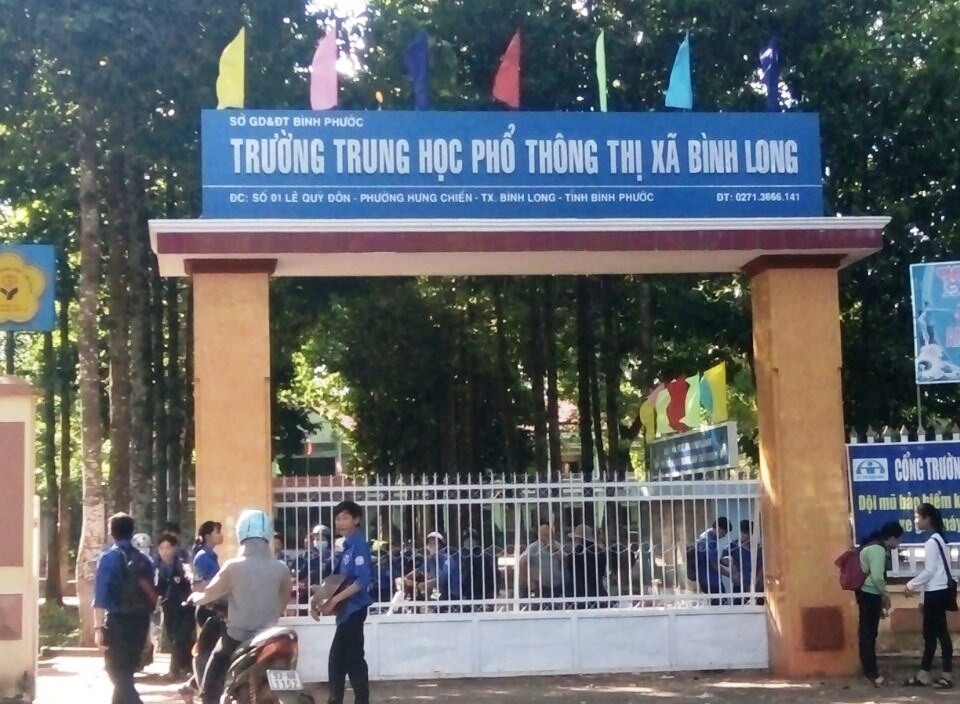 cong khai ten nguoi to cao hieu truong chi phai rut kinh nghiem