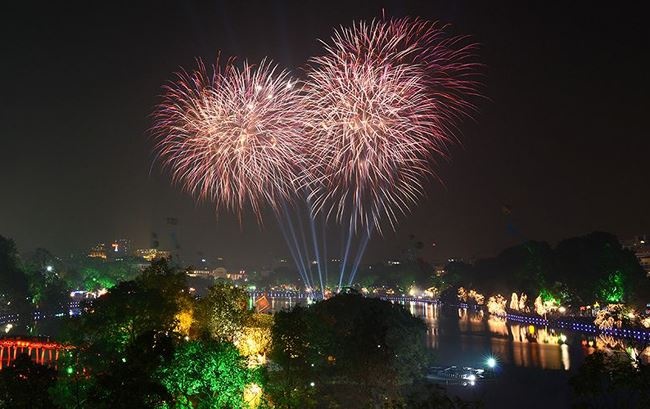 cac dia diem ban phao hoa tai ha noi da nang va tphcm