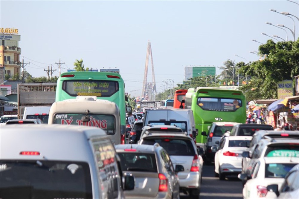 hau nghi tet dai ganh nang cho ai