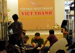 thai lan luoi an nhieu canh sat bi gui di trai de triet mo thua