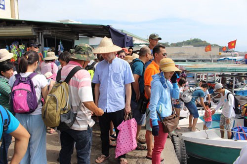 ban tour nup bong ruoc khach trung quoc