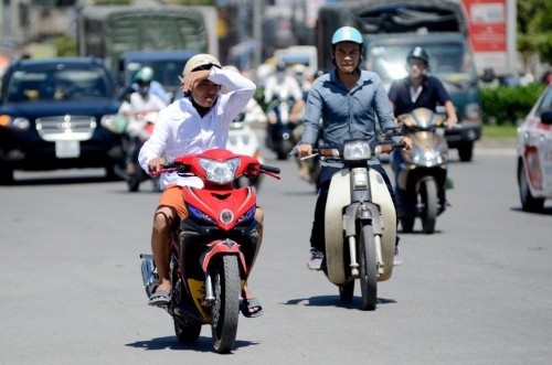 du bao thoi tiet ngay 215 ha noi ngay nang 37 do c chieu toi mua dong