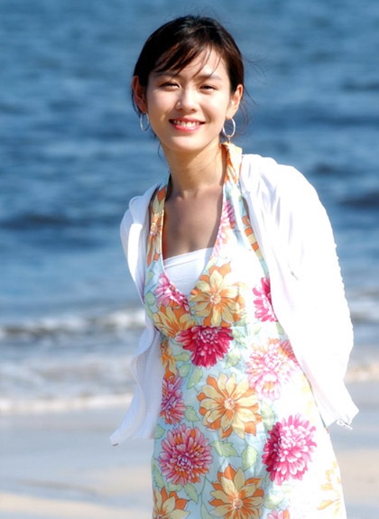 ngoai hinh thuo moi vao nghe cua chi dep son ye jin