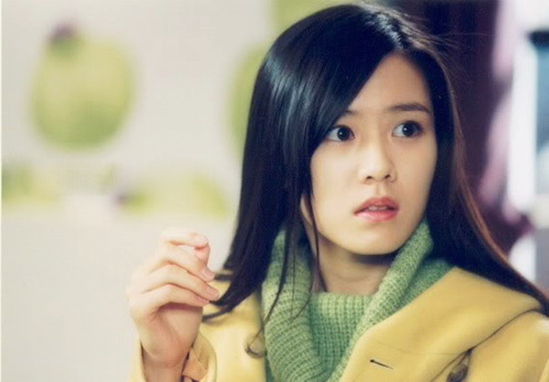 ngoai hinh thuo moi vao nghe cua chi dep son ye jin