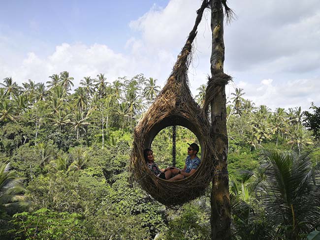 7 hon dao o indonesia noi khong voi ket xe noi du khach chi muon an choi suot ngay