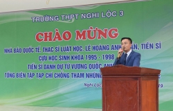 hoi luat gia noi gi ve 2 xe bien 80a do nha bao quoc te le hoang anh tuan su dung