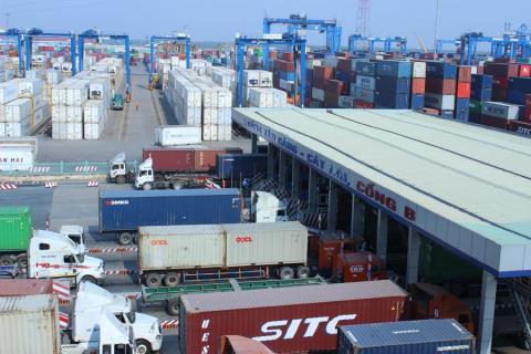 8000 container cho rac ve viet nam tien mat tat mang