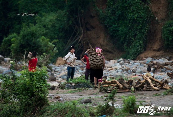 anh canh tan hoang o muong la sau con thinh no cua thien nhien