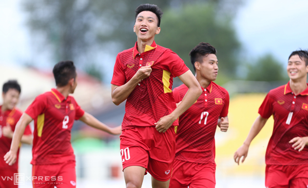 viet nam thang dam tran mo man sea games 29 hanh trinh san vang cua thay tro hlv huu thang co khoi dau thuan loi voi chien thang