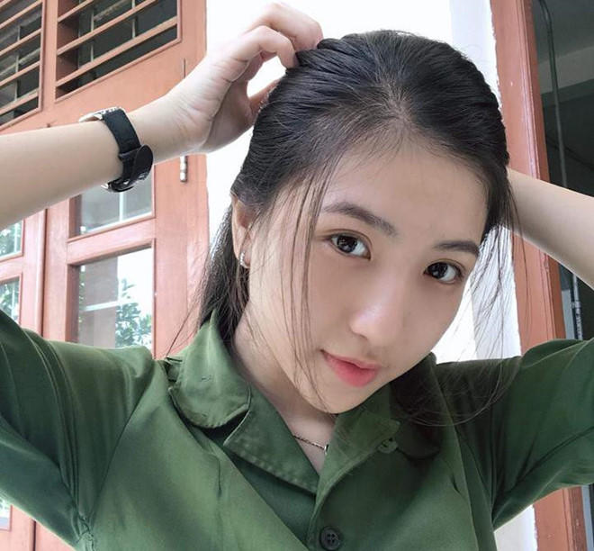 loat anh hotgirl mua quan su dep tua nu than khien dan mang guc nga