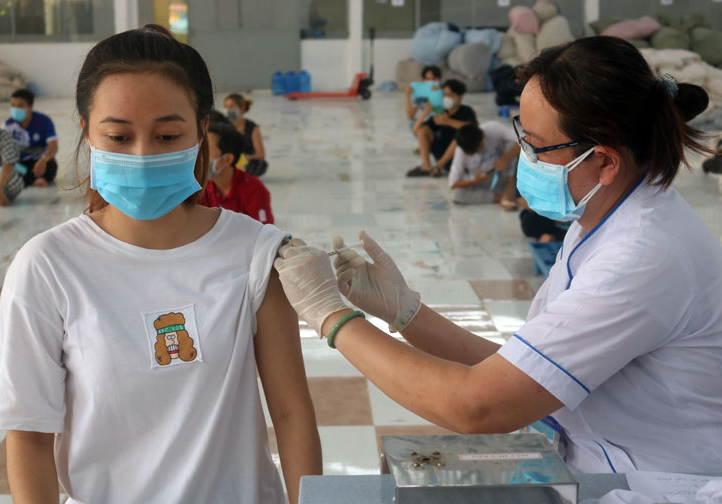 Tiêm vaccine phòng Covid-19 cho trẻ em: Khoảng cách hai mũi bao lâu?