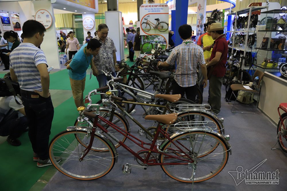 ngo ngang xe dap 100 tuoi dat ngang xe hop