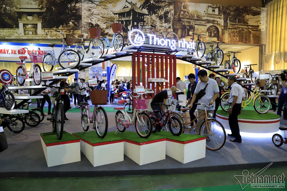 ngo ngang xe dap 100 tuoi dat ngang xe hop