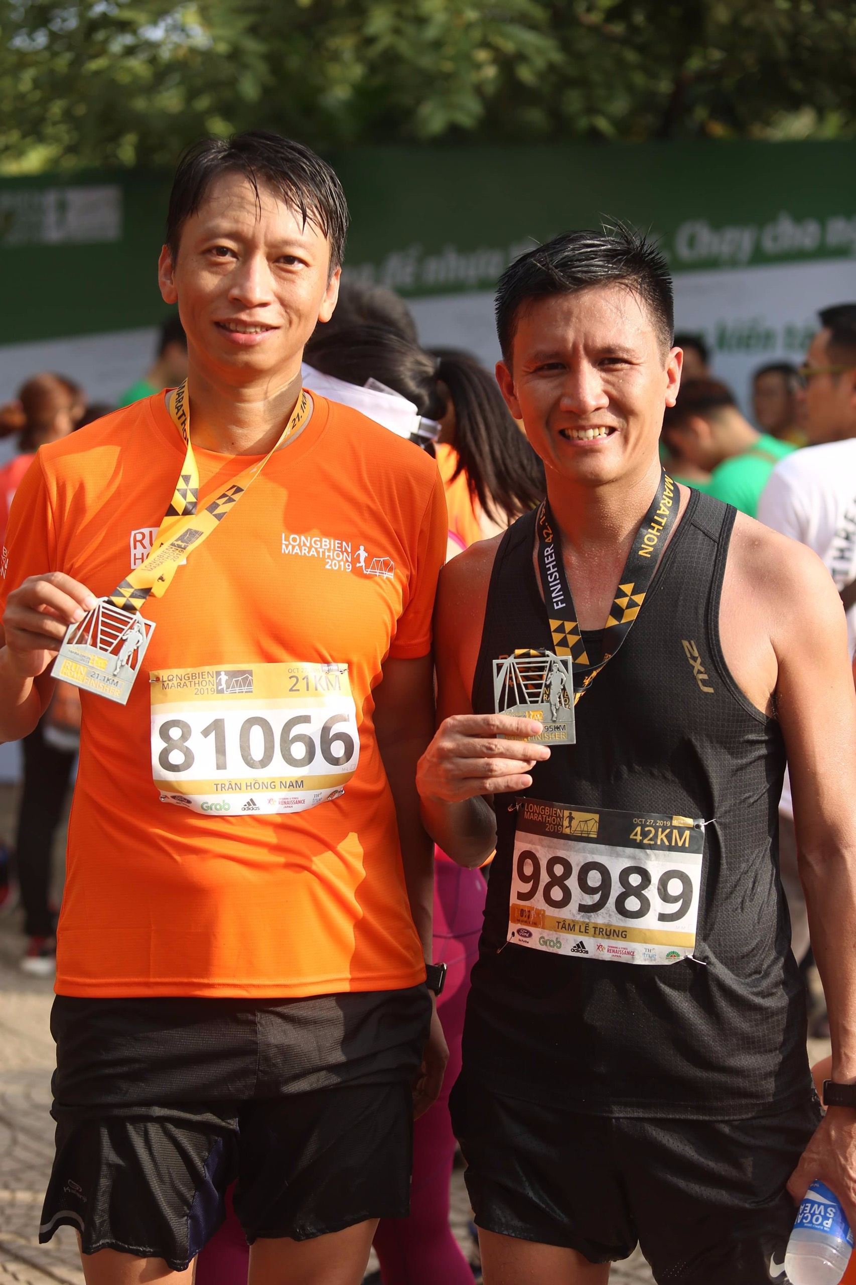 cac vdv chay pvep tham gia chinh phuc longbien marathon 2019