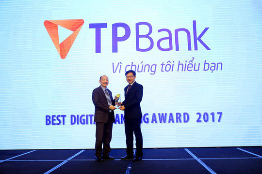 tpbank duoc binh chon giai ngan hang so xuat sac nhat 2017