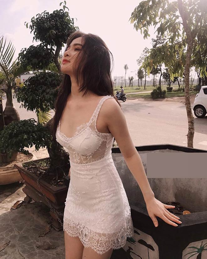 bong mat ngam hai co chi goi cam cua hot girl phon thuc da nang