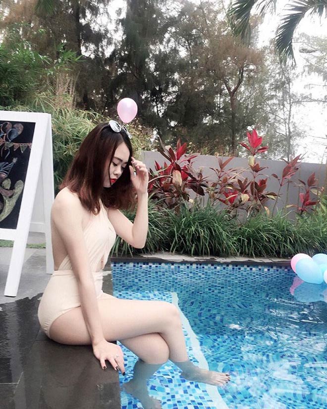 bong mat ngam hai co chi goi cam cua hot girl phon thuc da nang