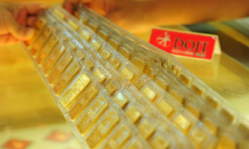 Giá vàng lặng sóng đầu tuần gia vang lang song dau tuan