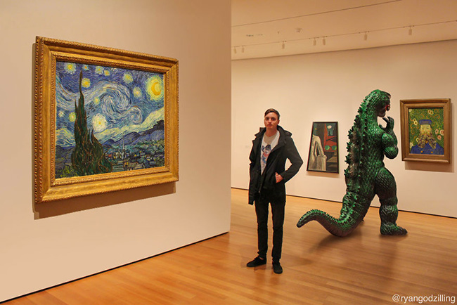 dan khung long di khap the gian chang trai khien cong dong mang sot xinh xich