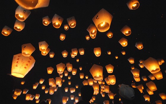 truyen thong don nam moi doc dao cua cac nuoc vao dip tet nguyen dan