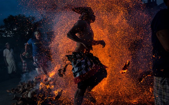 truyen thong don nam moi doc dao cua cac nuoc vao dip tet nguyen dan