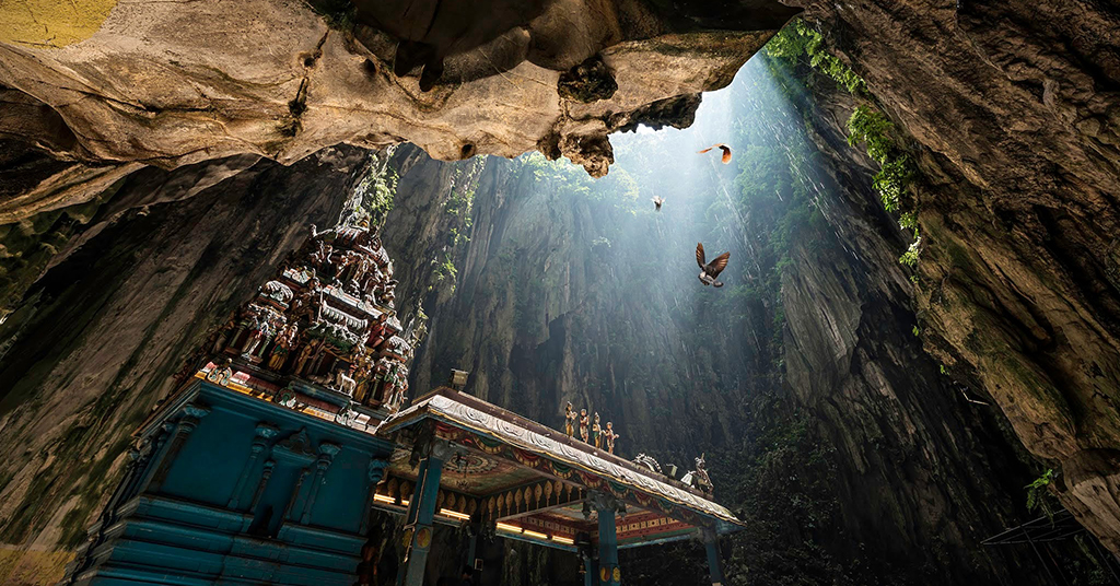 viet nam cung lot top nhung hang dong an tuong nhu cong noi thien duong