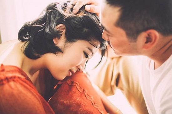 chieu quyen ru chong chet nguoi khi sinh hoat tren giuong
