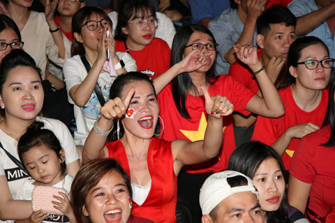 50 sac thai co dong vien viet nam tu hao ve doi tuyen tai asian cup 2019