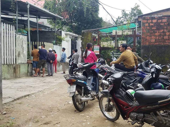 vu bi dam tu vong o ben xe do mau thuan trong khi don khach