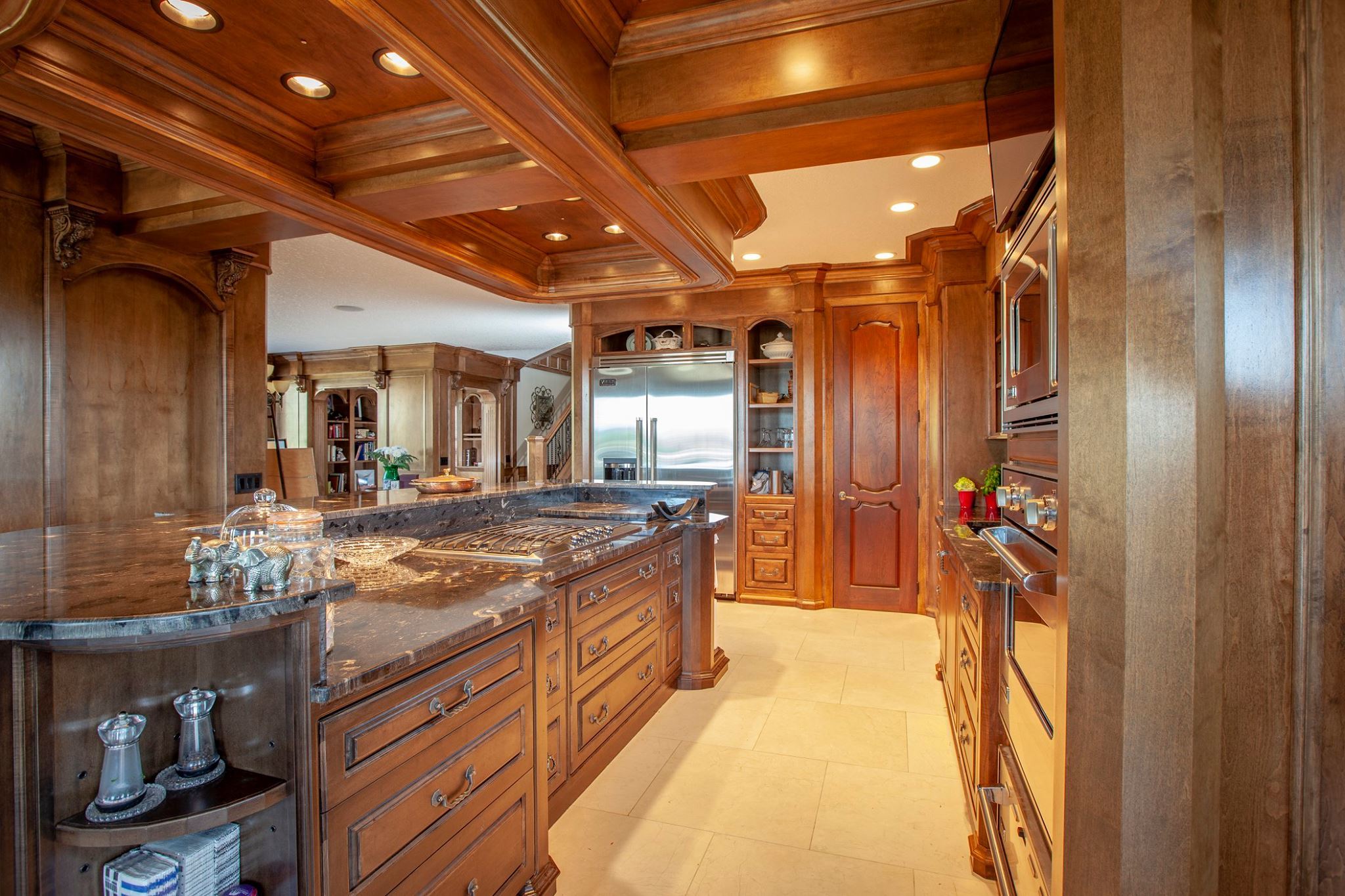 ba chu bat ngo tang biet thu 40 ty cho nguoi viet van hay