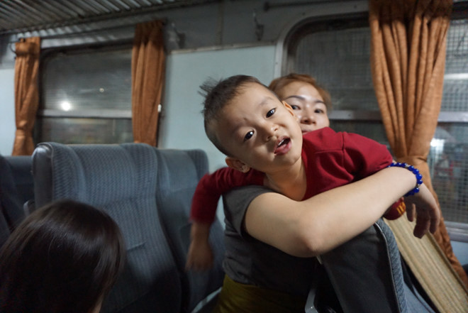 nhung nguoi ngan tet vi ap luc chi tien cho qua nhieu thu