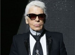 Karl Lagerfeld - huyền thoại của Chanel - qua đời ở tuổi 85